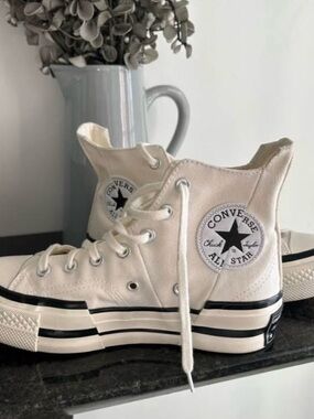 NWOT - Converse Off-White Chuck 70 Plus High Top